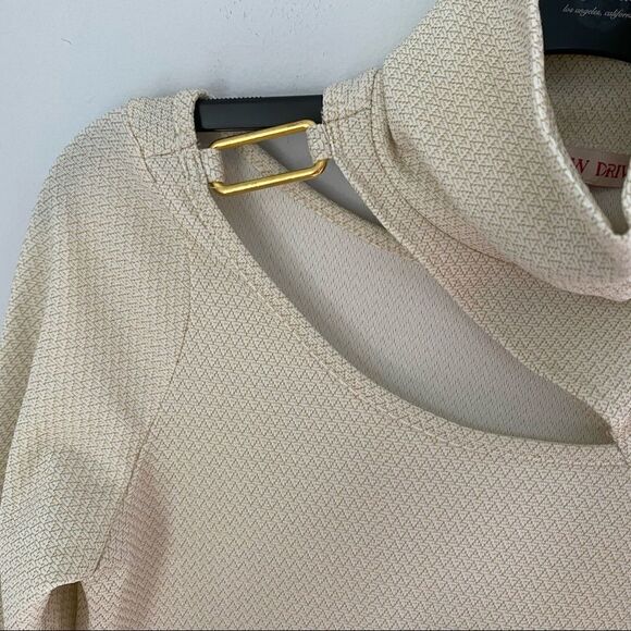 Willow Drive Long Sleeve Turtle Neck Cut Out Gold and White Knit Top - Picture 2 of 6